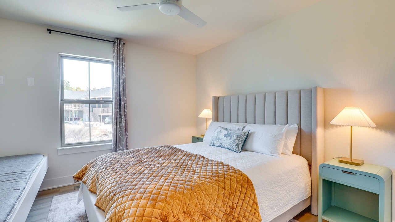 Photo of Bedroom in Eagle Rock