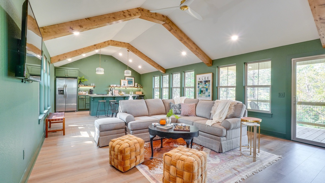 Photo of Livingroom in Eagle Rock