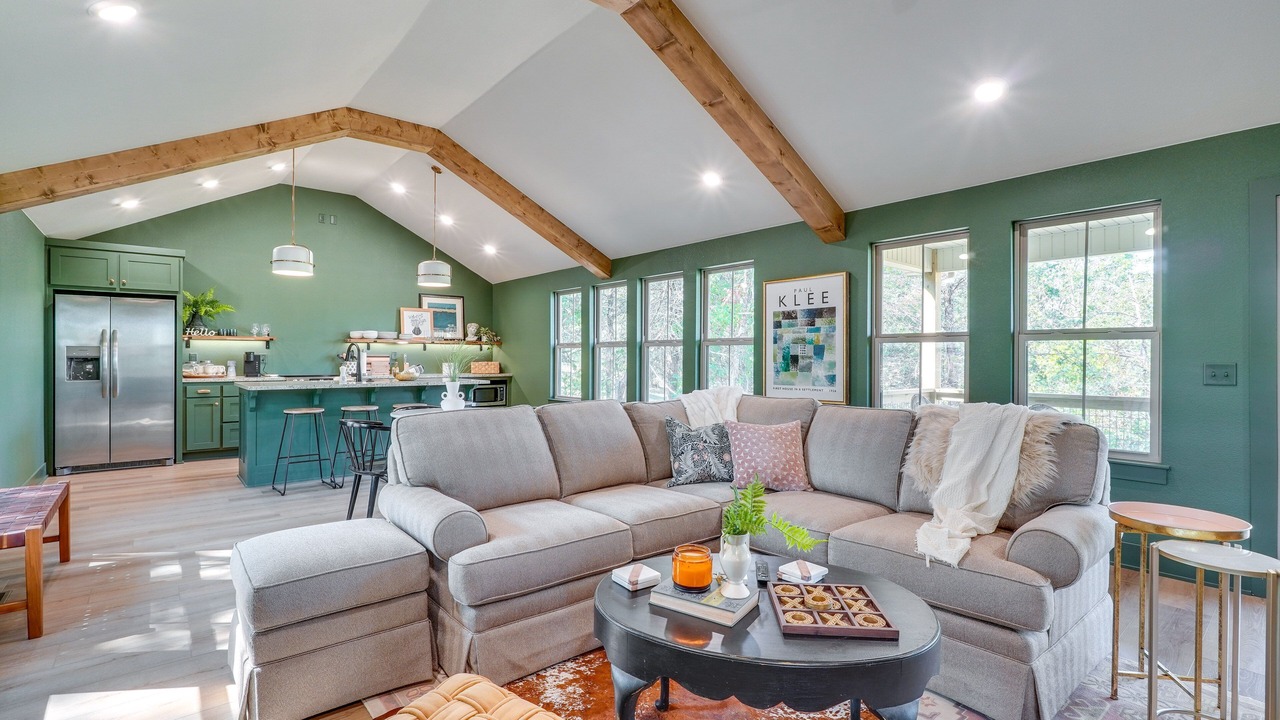 Photo of Livingroom in Eagle Rock