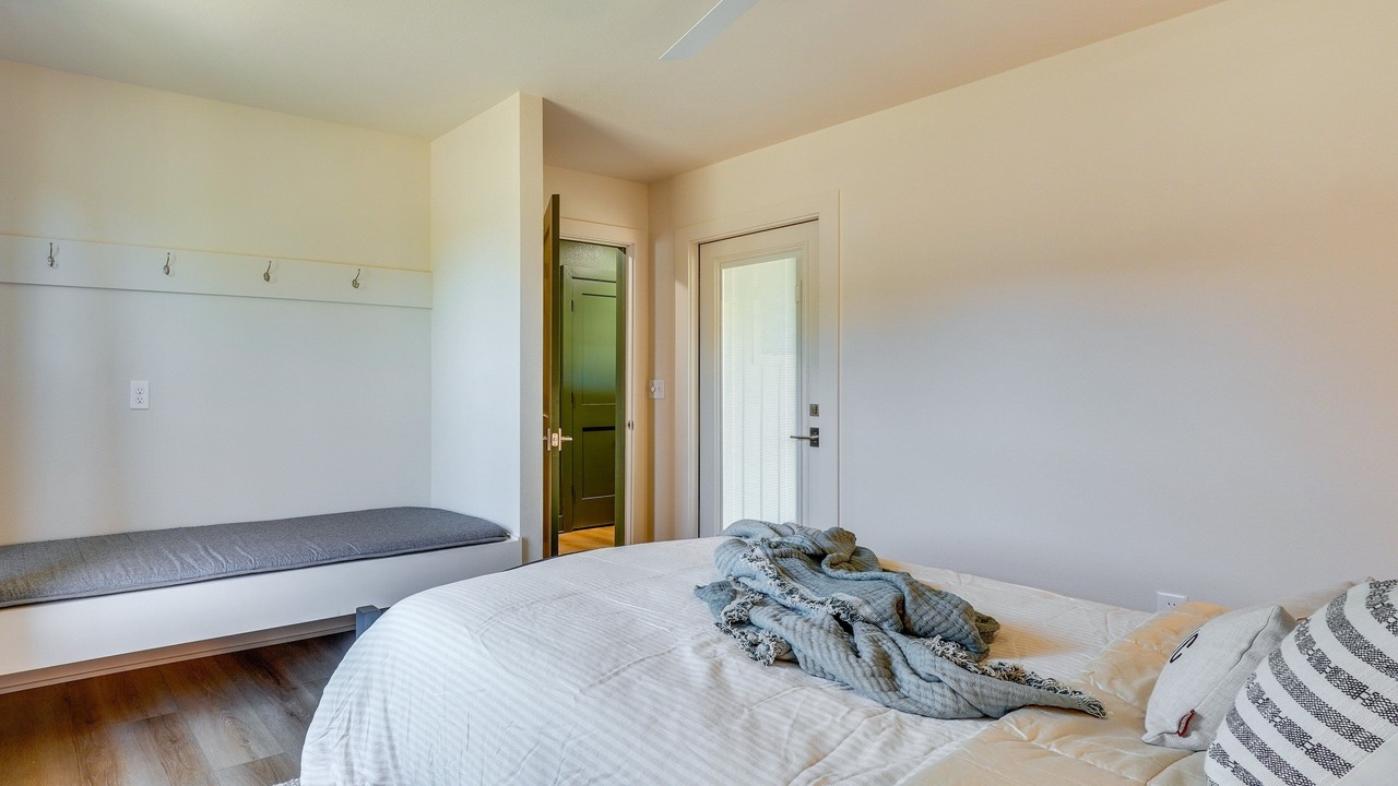 Photo of Bedroom in Eagle Rock