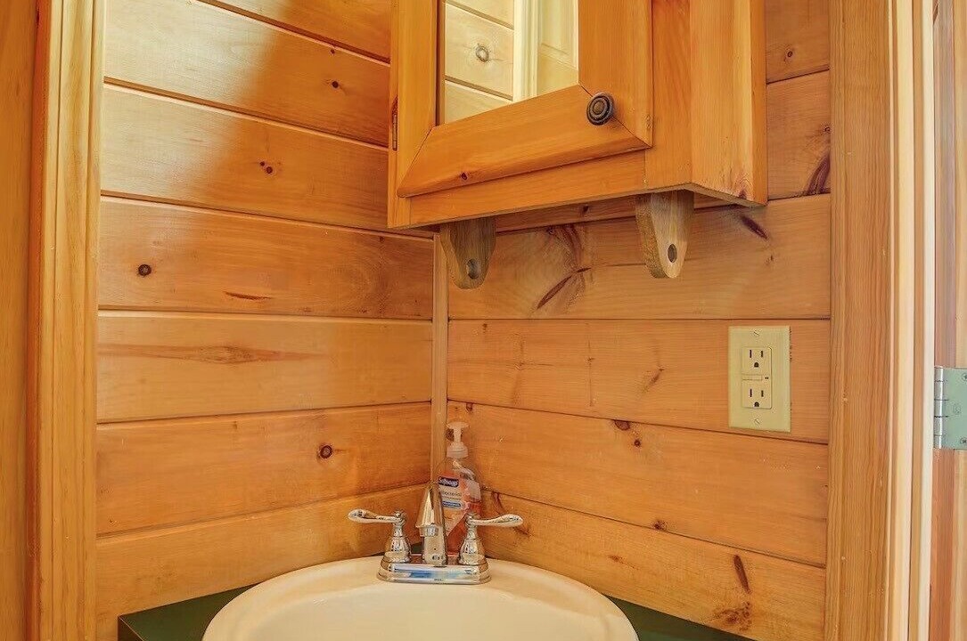 Photo of Bathroom in Erwin