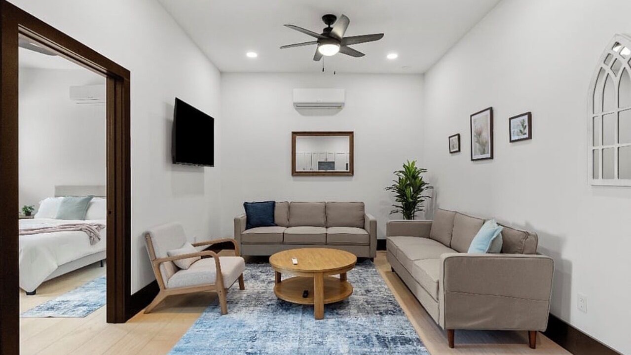 Photo of Livingroom in St. Louis