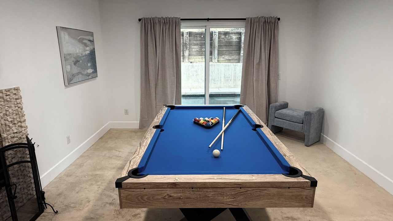 Photo of Bedroom in Agoura Hills