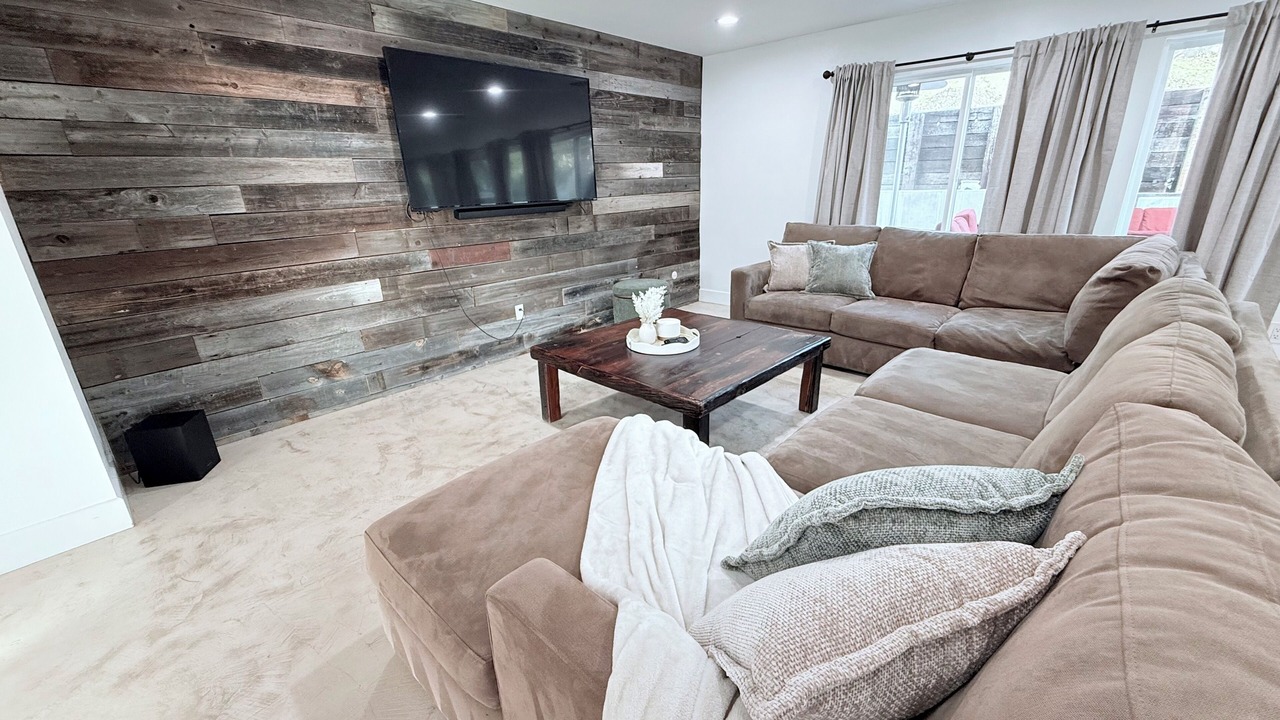 Photo of Livingroom in Agoura Hills
