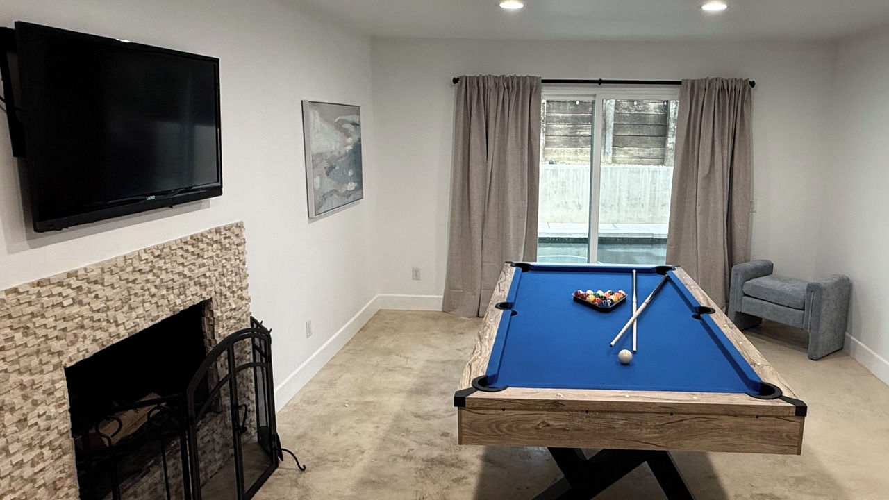 Photo of Bedroom in Agoura Hills