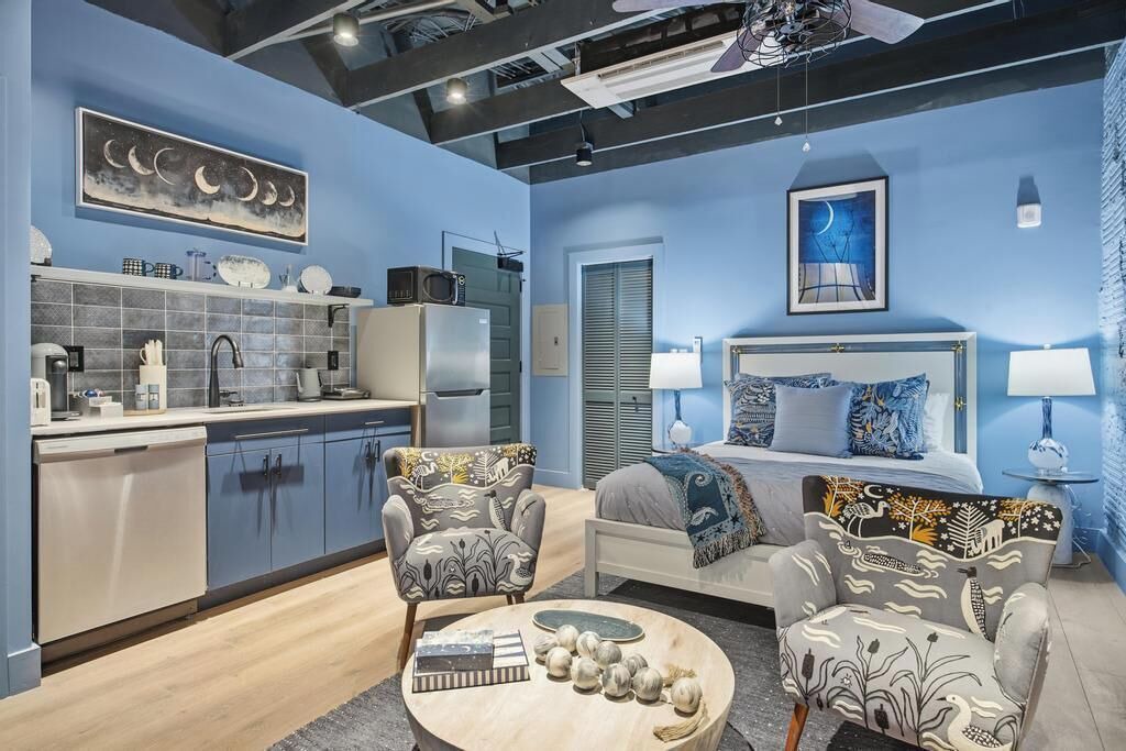 Photo of Livingroom in Downtown Jacksonville