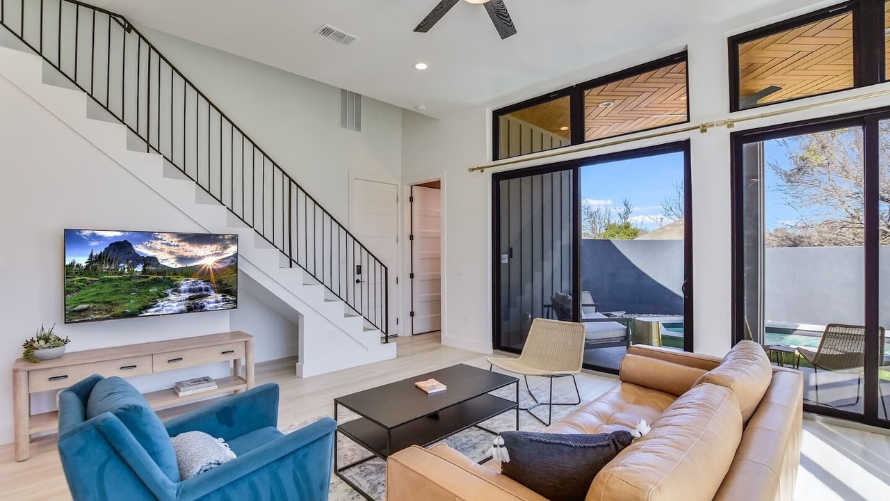 Photo of Livingroom in Parker Lane