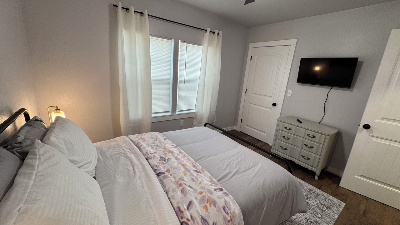 Photo of Bedroom in McAlester