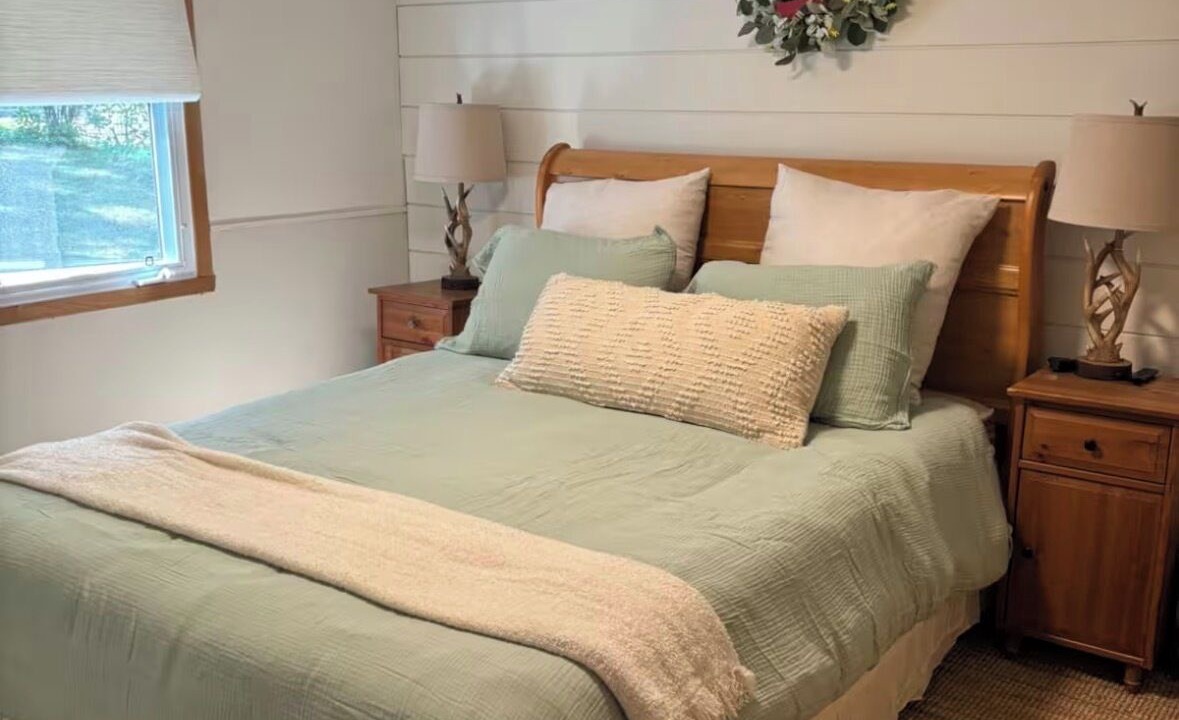 Photo of Bedroom in Dysart et al