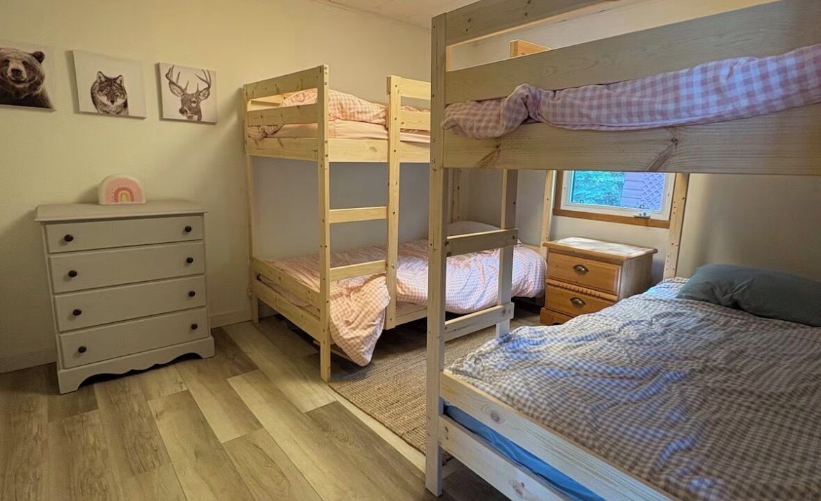 Photo of Bedroom in Dysart et al