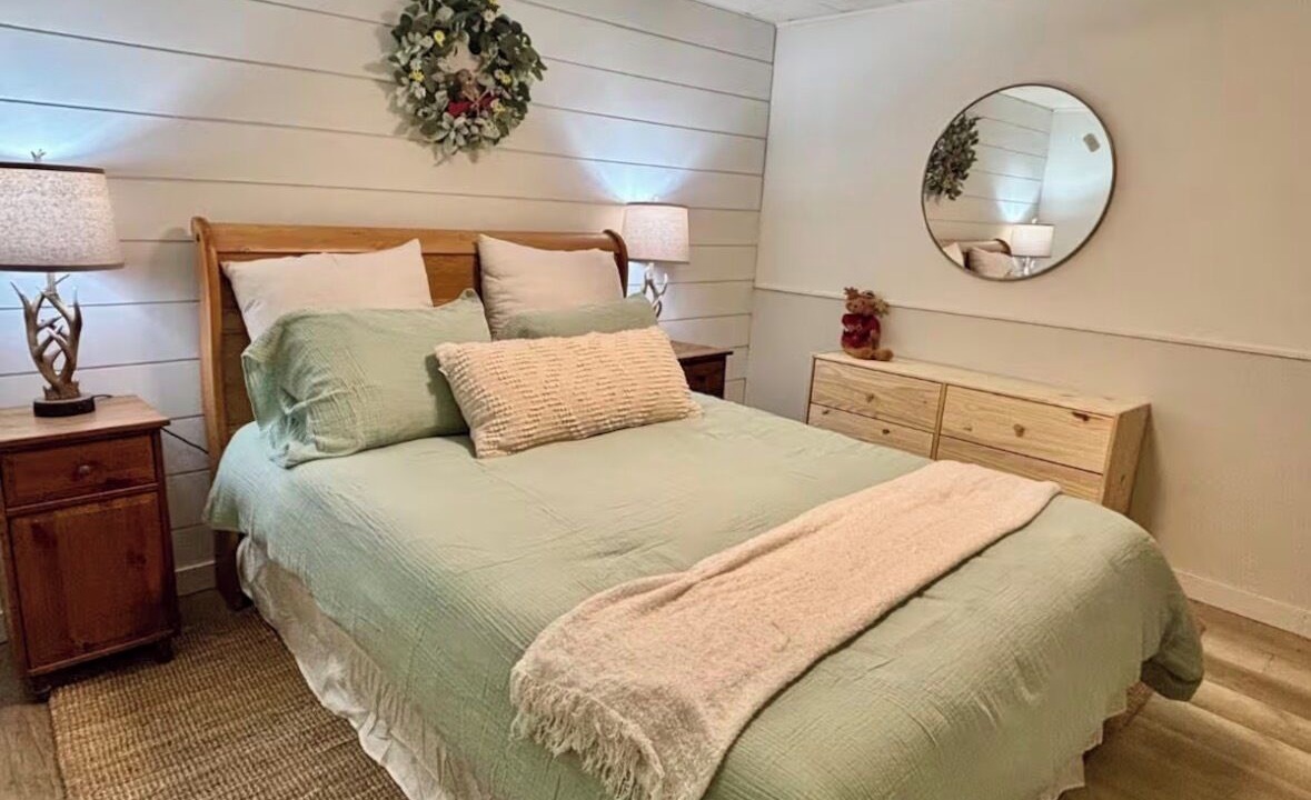 Photo of Bedroom in Dysart et al