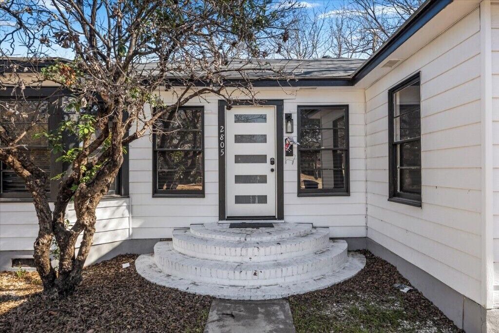 Photo of Outdoor in Cherrywood