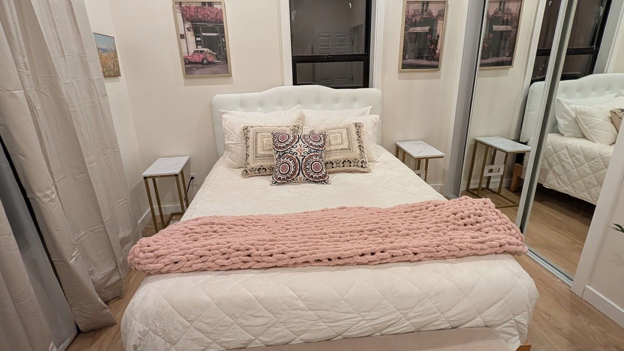 Photo of Bedroom in Alamitos Beach