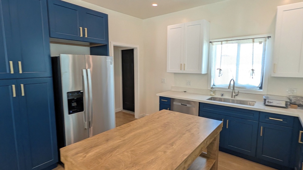Photo of Kitchen in Alamitos Beach
