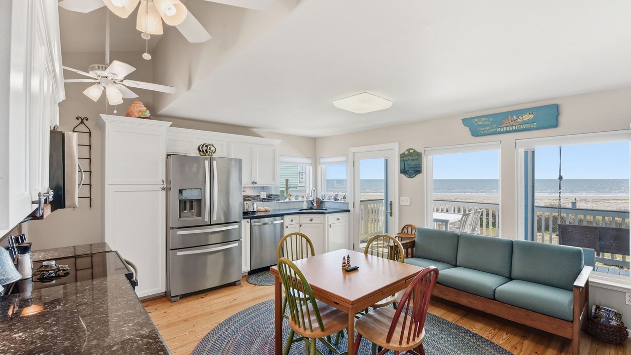 Photo of Kitchen in Pirates Beach West