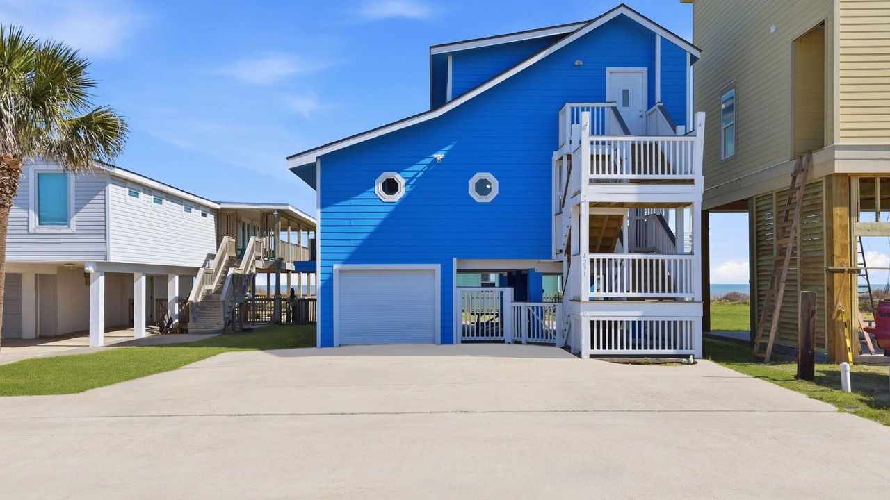 Photo of Outdoor in Pirates Beach West