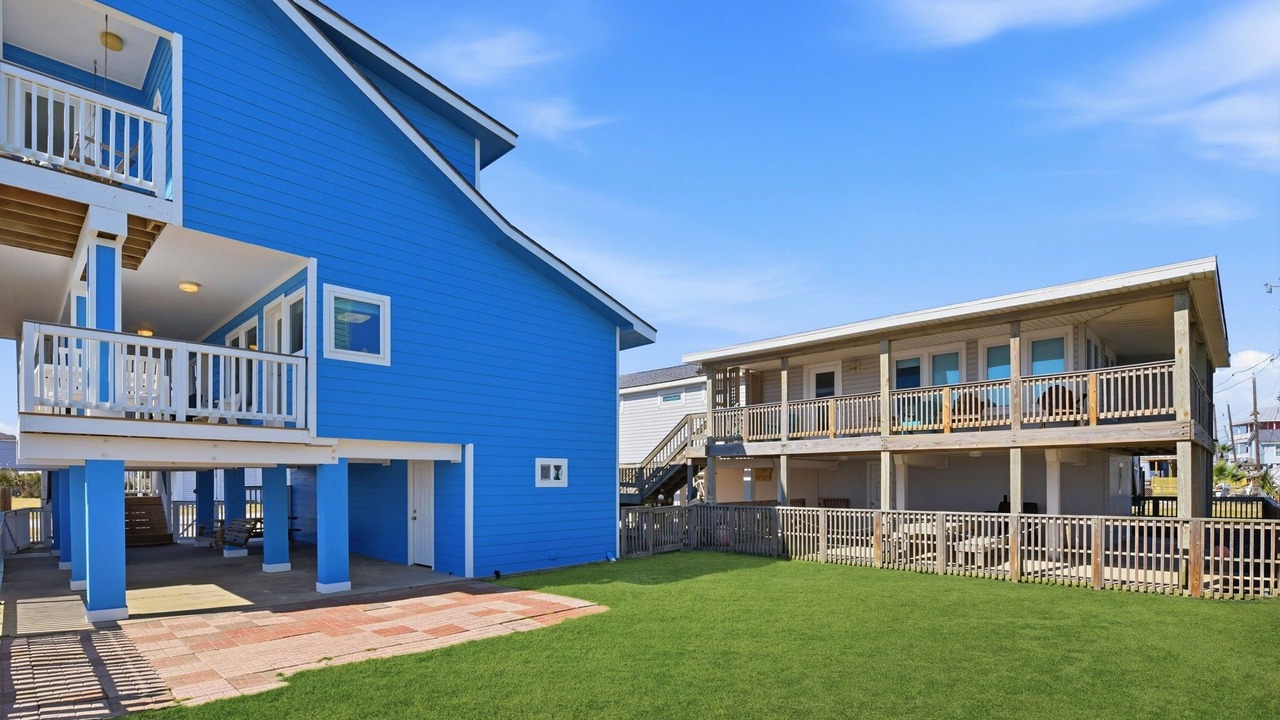 Photo of Outdoor in Pirates Beach West