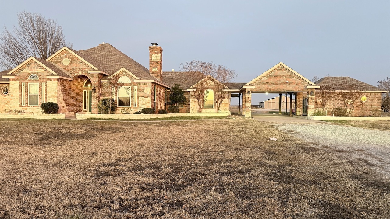 Photo of Outdoor in Weston