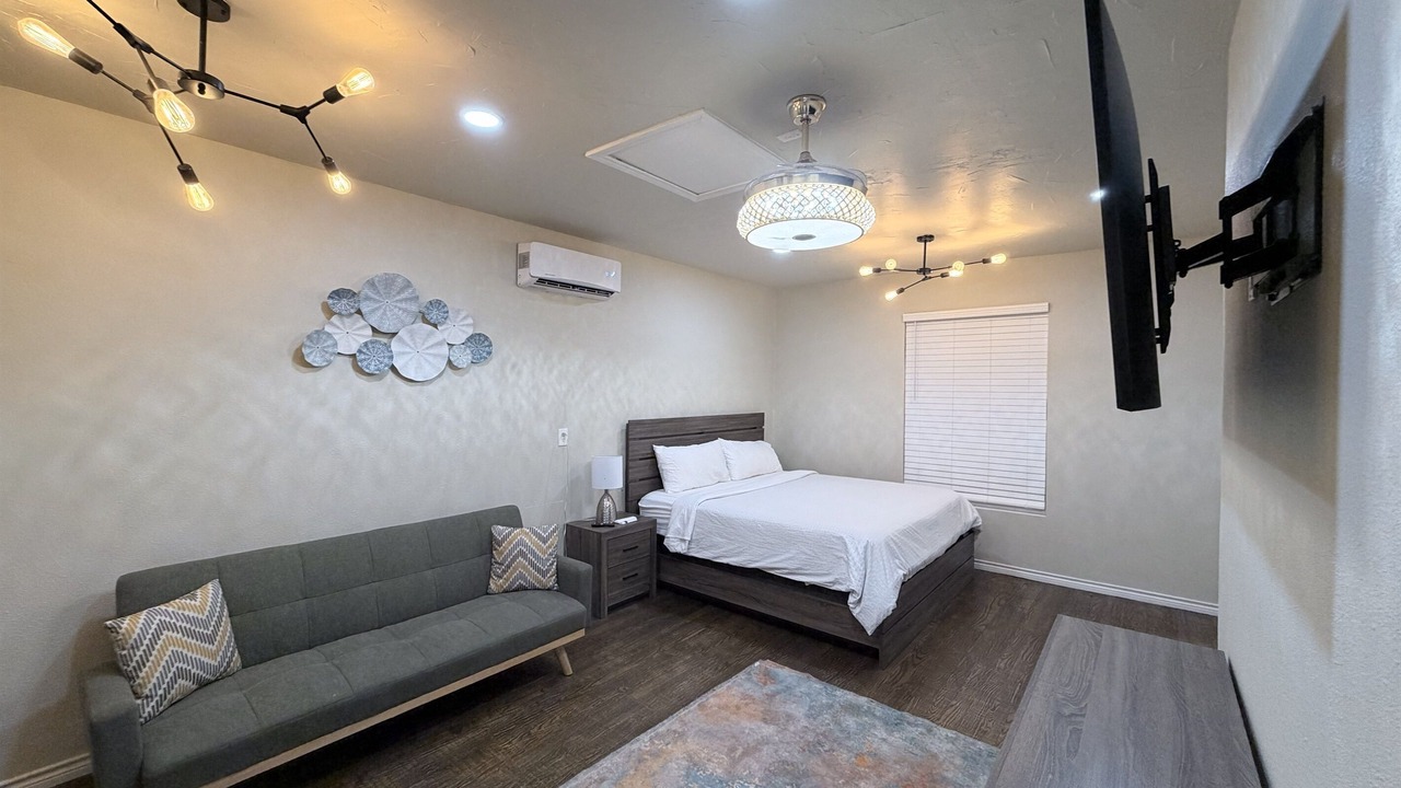 Photo of Bedroom in Weston