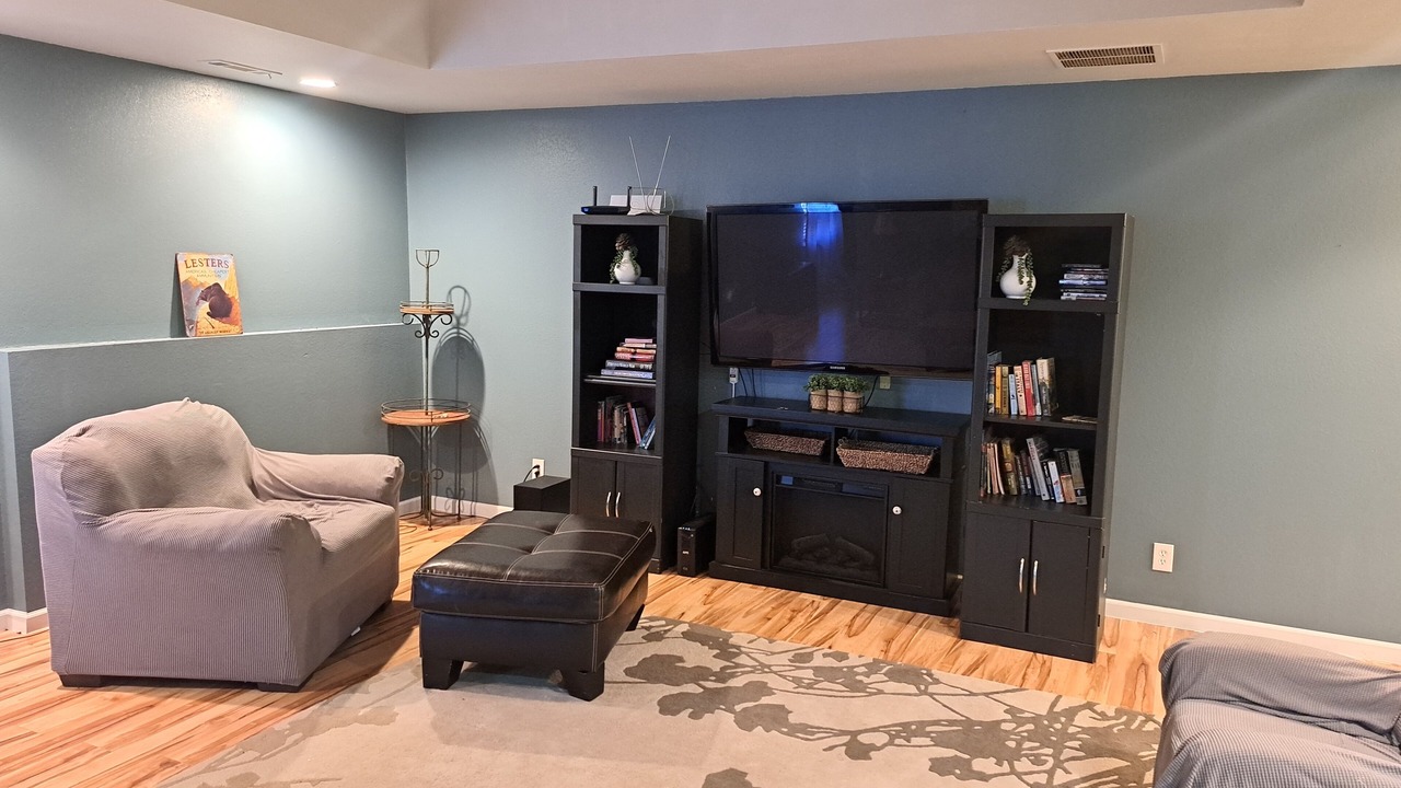 Photo of Livingroom in Sylvan Shores