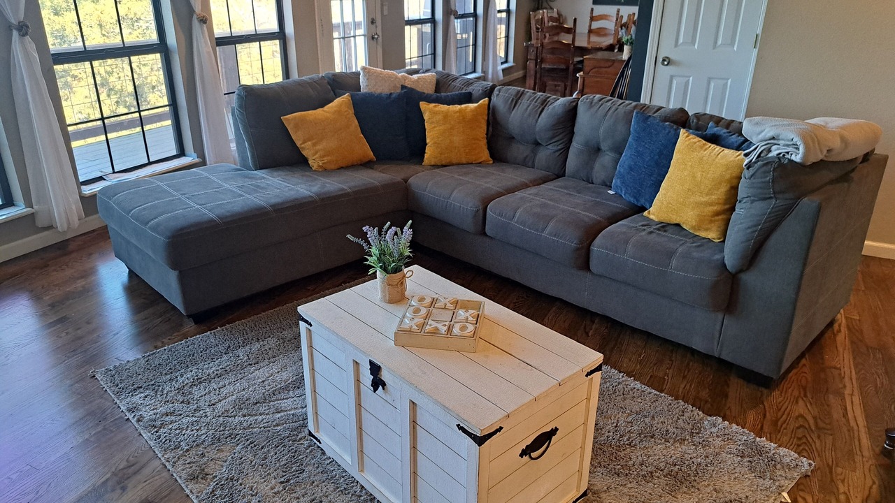 Photo of Livingroom in Sylvan Shores
