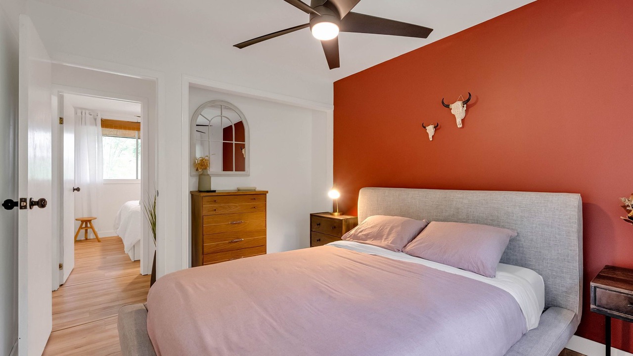 Photo of Bedroom in Val-des-Monts