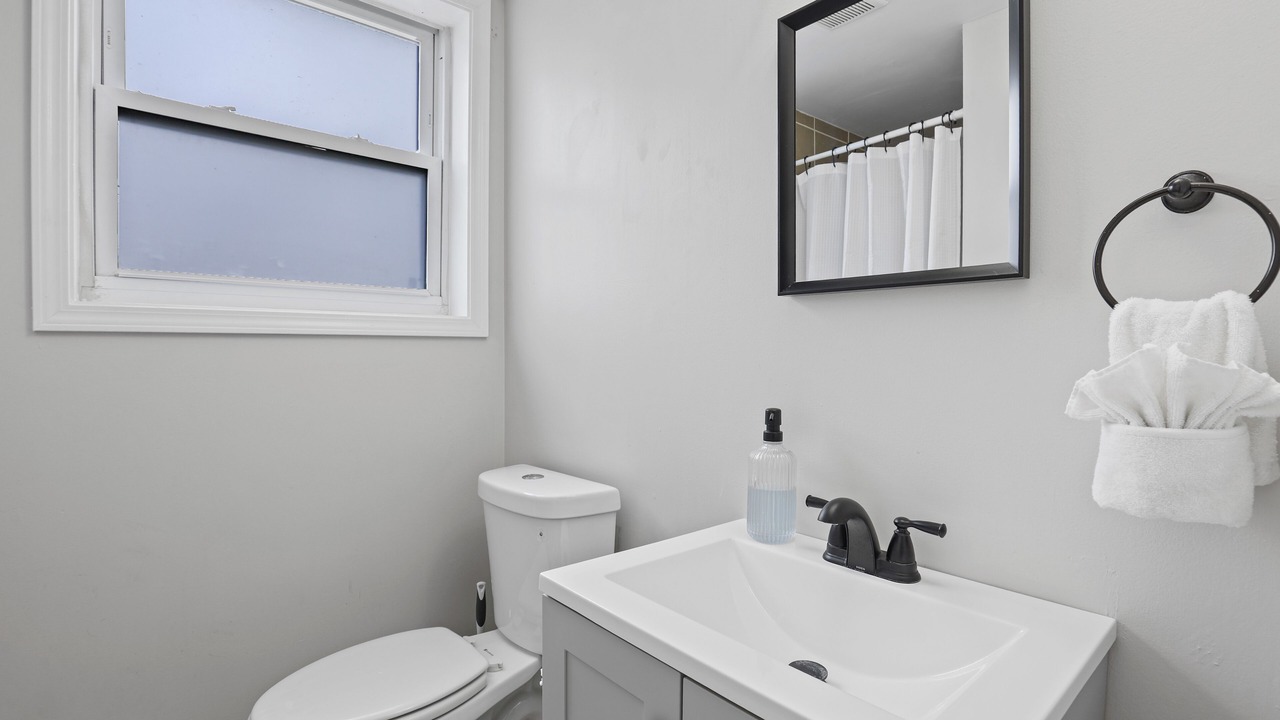 Photo of Bathroom in Romeoville