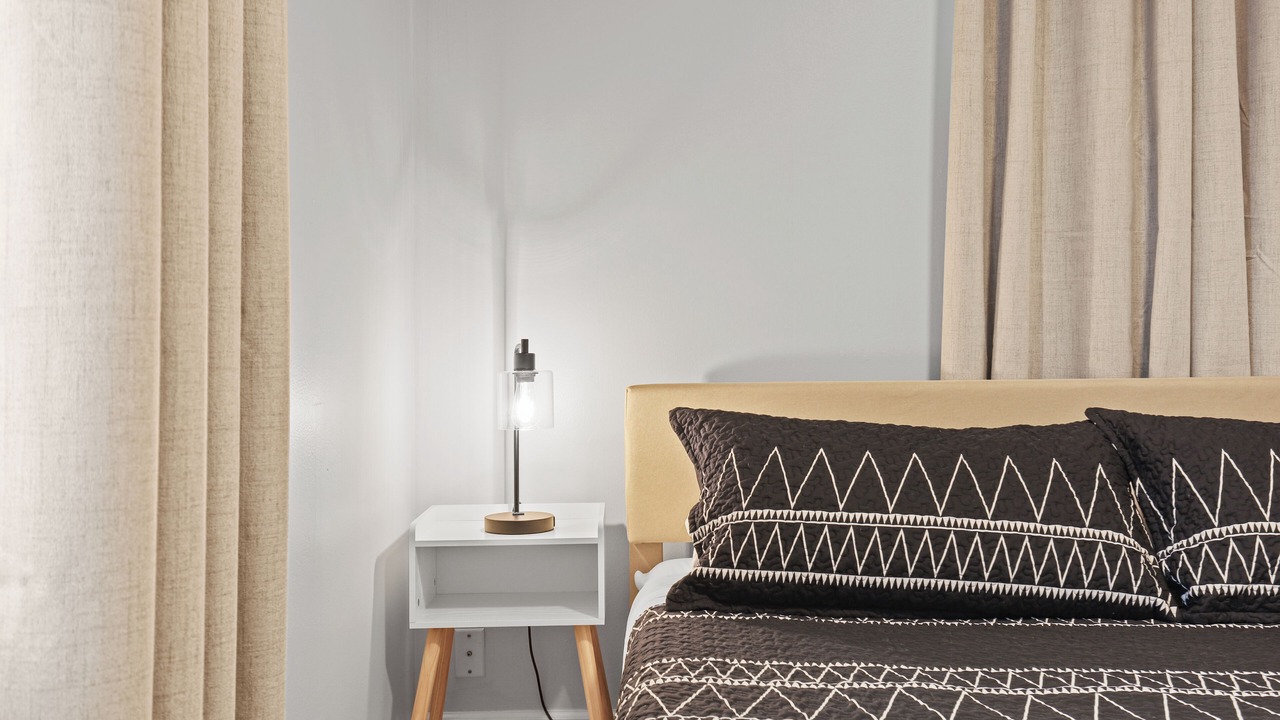 Photo of Bedroom in Romeoville