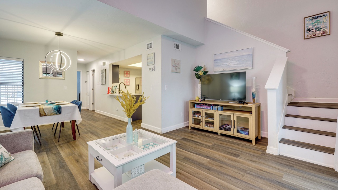 Photo of Livingroom in North Beach