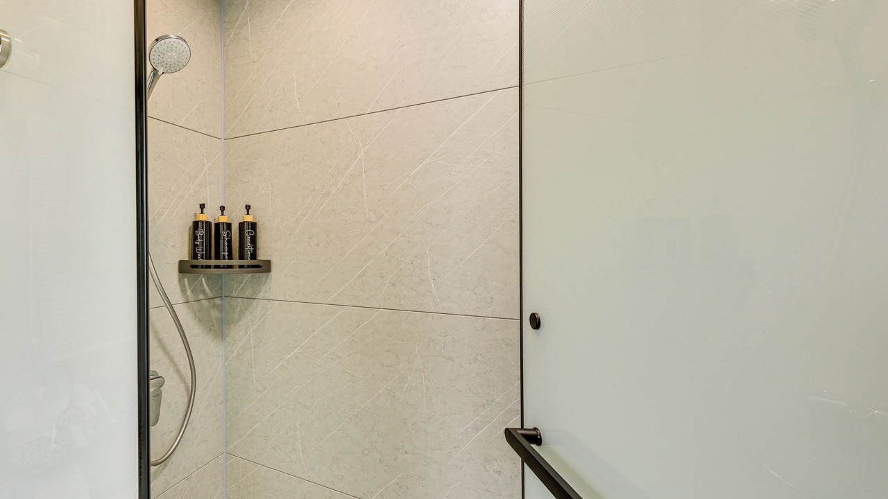 Photo of Bathroom in Curtis