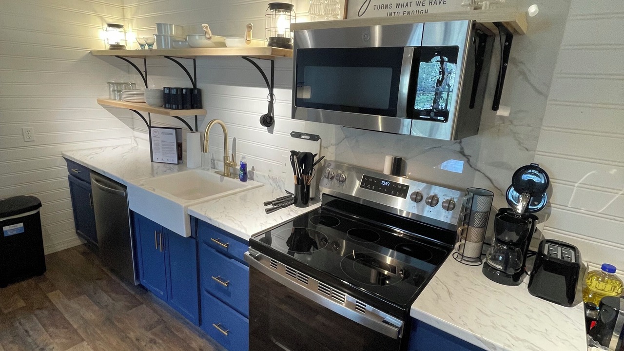 Photo of Kitchen in Mammoth Spring