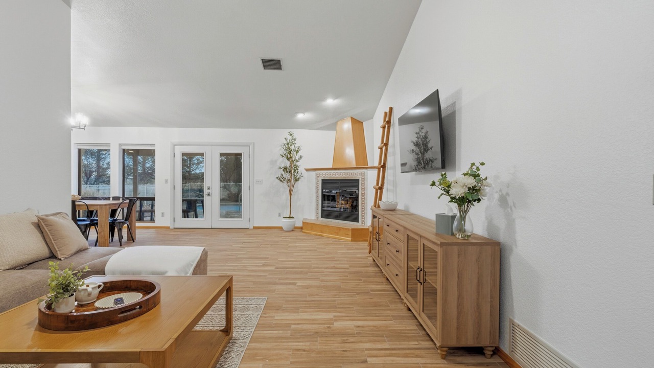 Photo of Livingroom in Sierra Vista