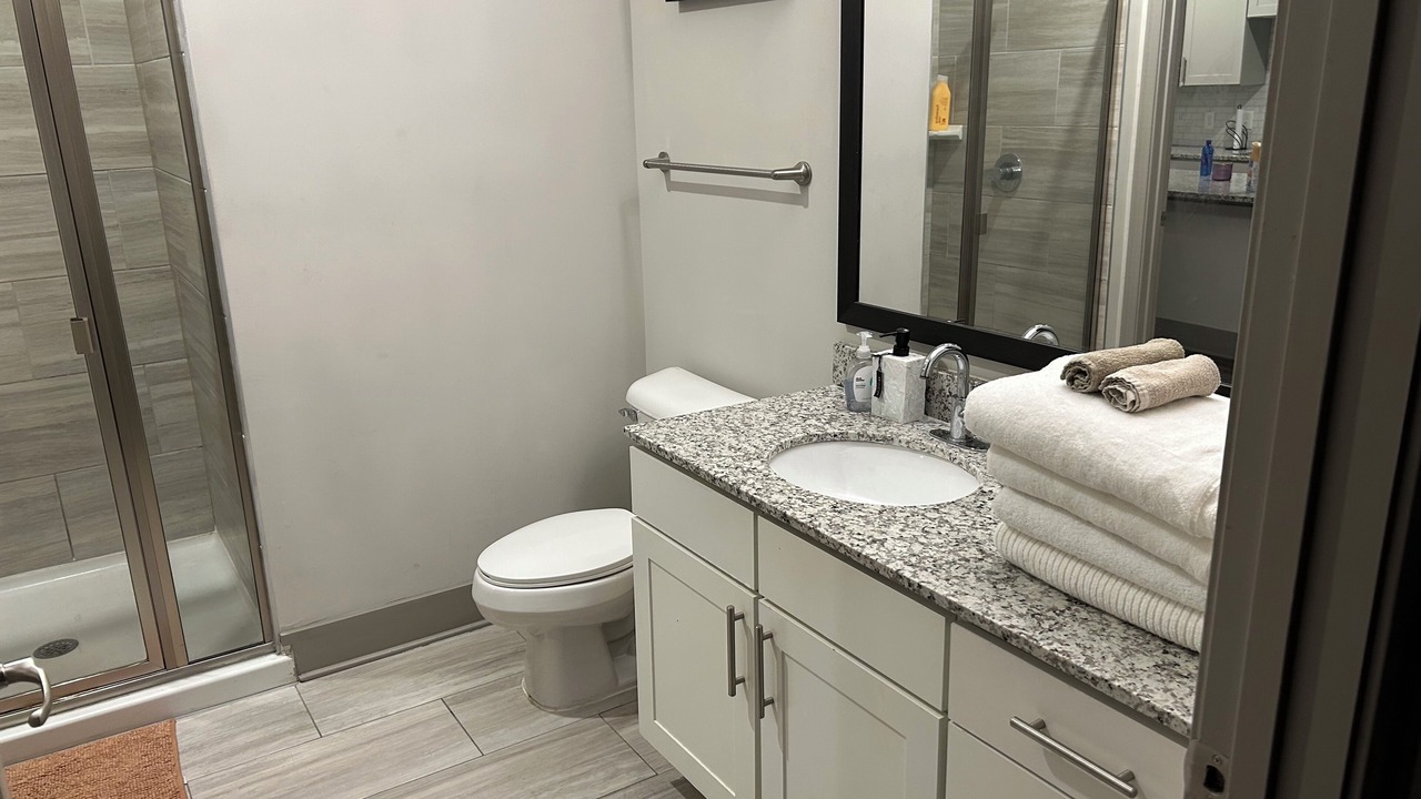 Photo of Bathroom in Lindbergh