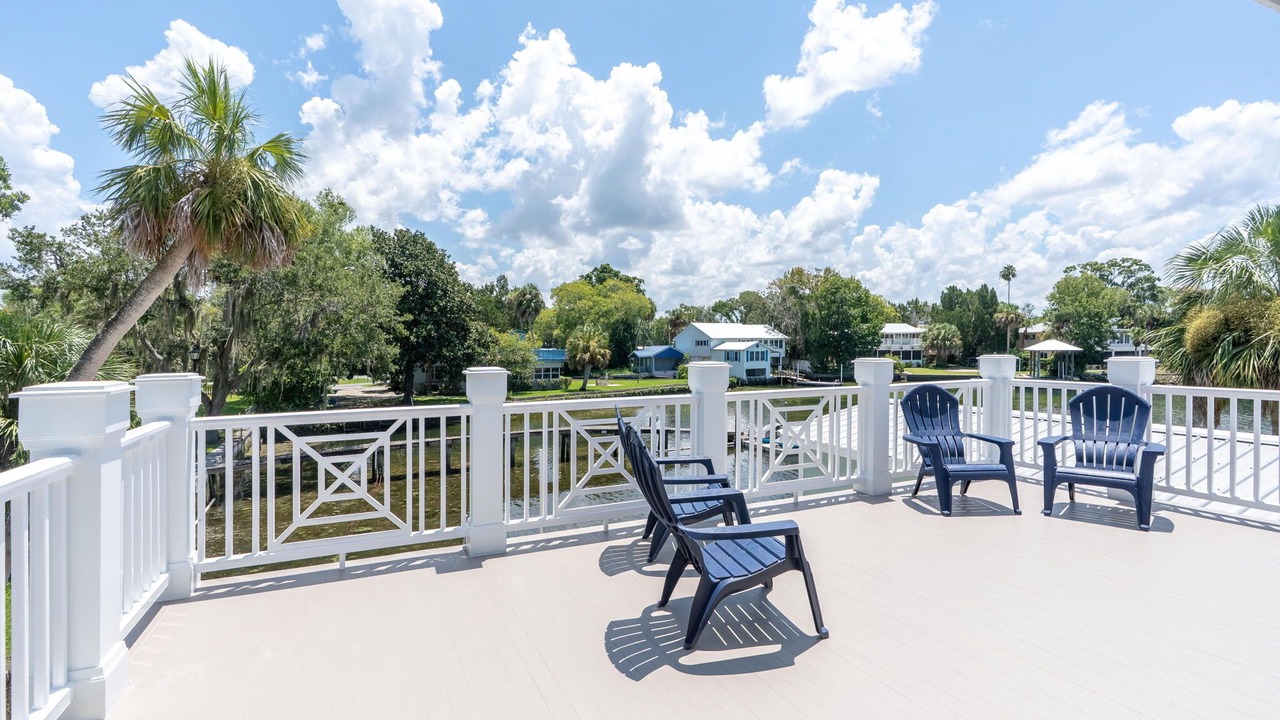 Photo of Patio Balcony in Springs at Kings Bay