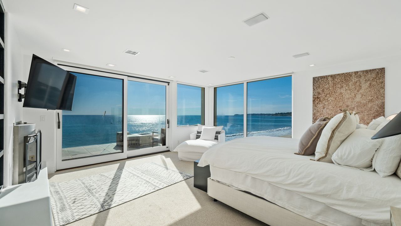 Photo of Bedroom in Central Malibu