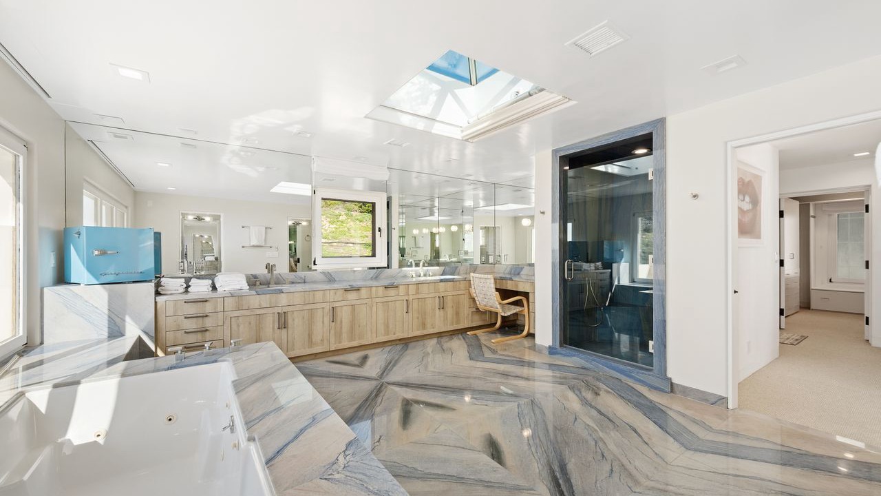 Photo of Bathroom in Central Malibu