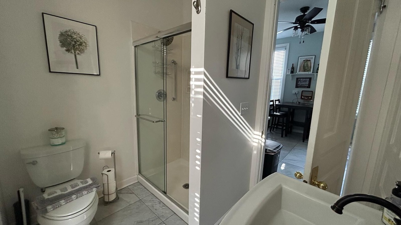 Photo of Bathroom in Wrigleyville
