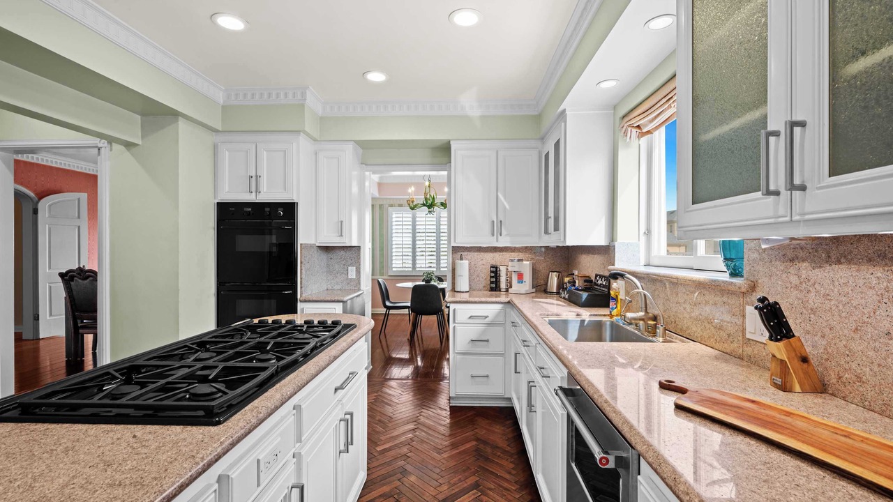 Photo of Kitchen in Pico - Robertson