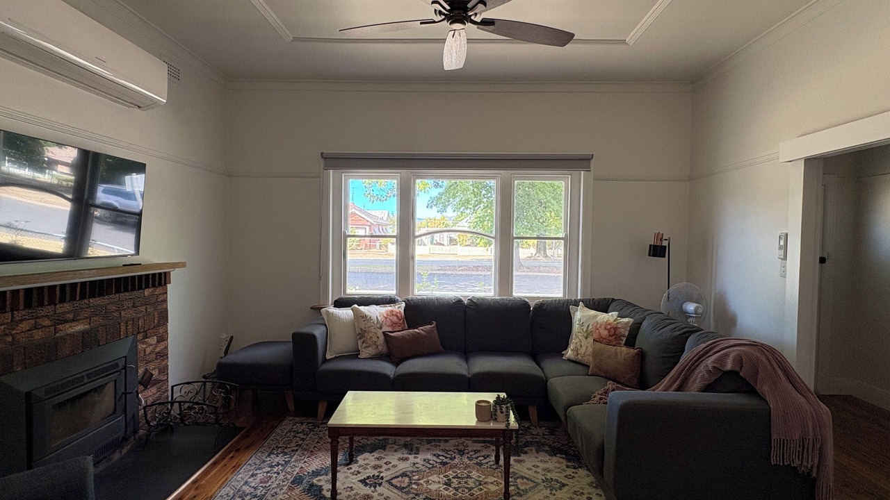 Photo of Livingroom in Myrtleford