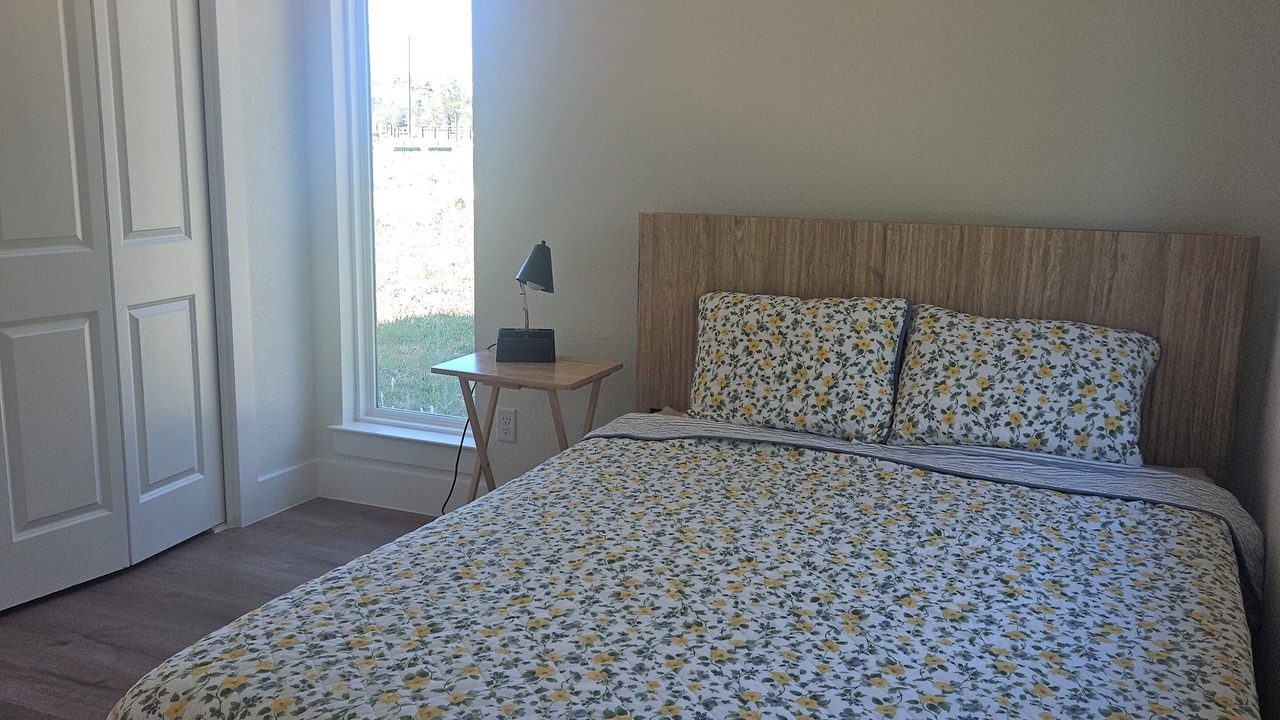 Photo of Bedroom in Coldspring