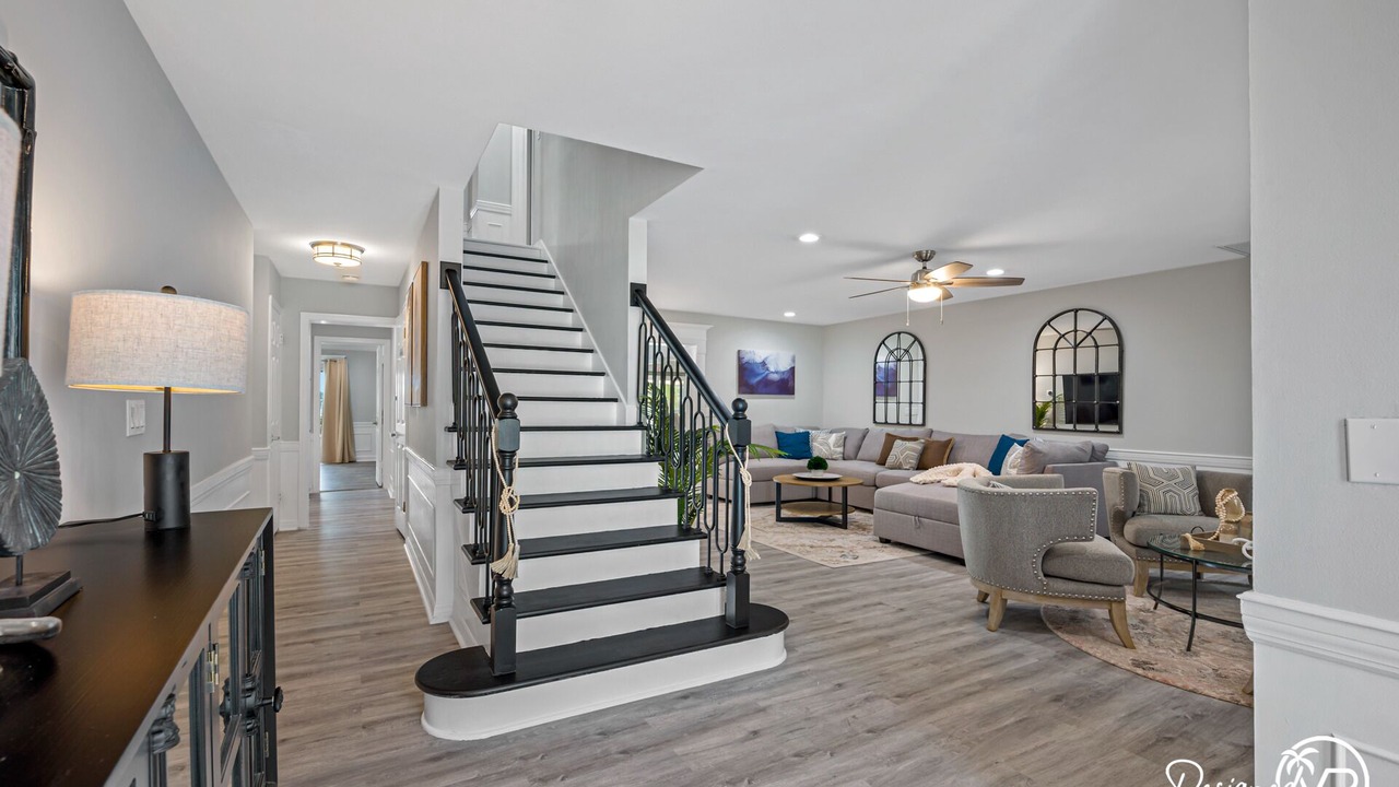 Photo of Livingroom in Harbor Hills