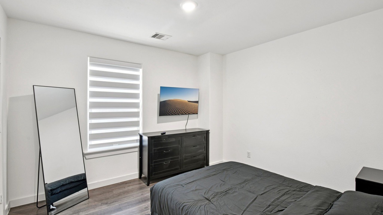 Photo of Bedroom in Northside
