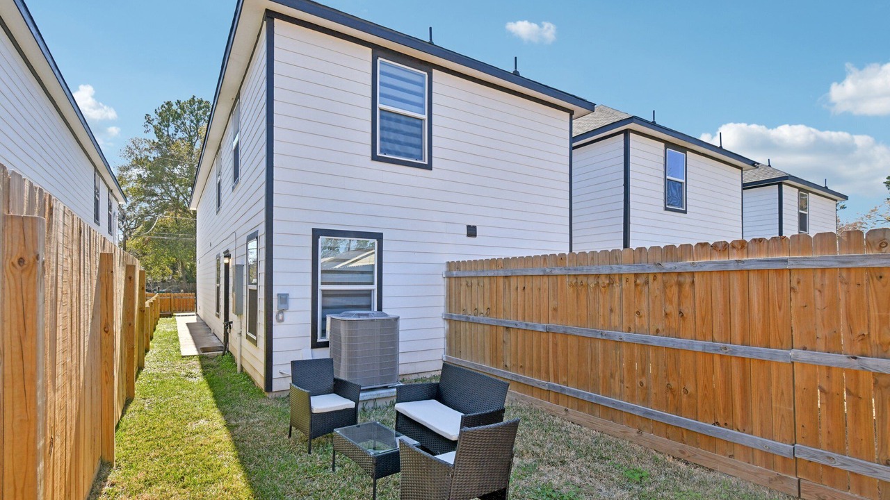Photo of Outdoor in Northside