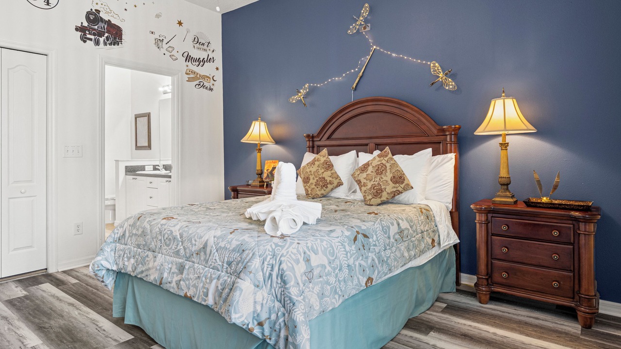 Photo of Bedroom in Tuscan Hills