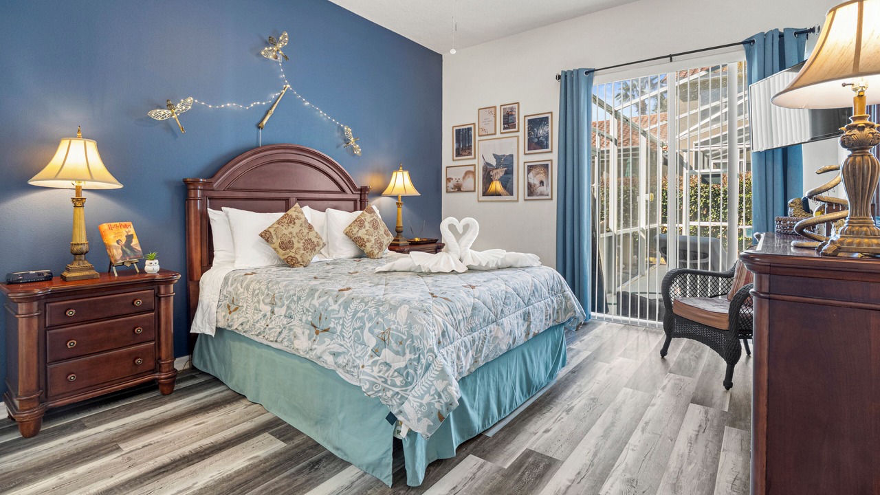 Photo of Bedroom in Tuscan Hills