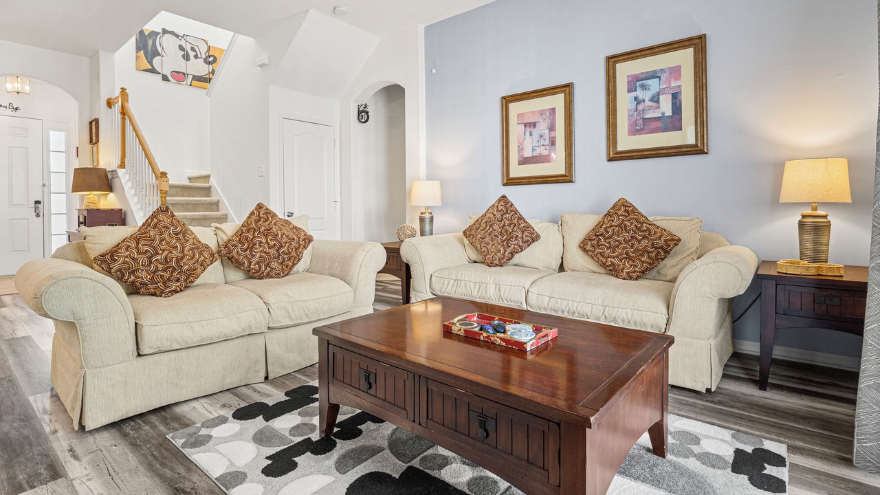 Photo of Livingroom in Tuscan Hills