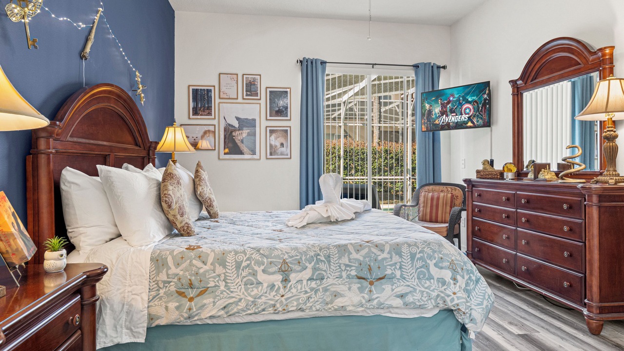 Photo of Bedroom in Tuscan Hills