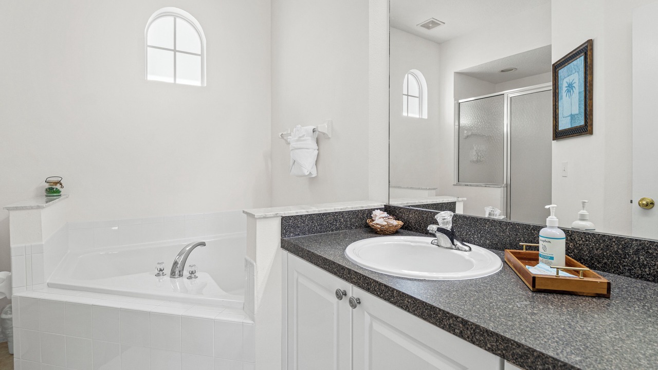 Photo of Bathroom in Tuscan Hills
