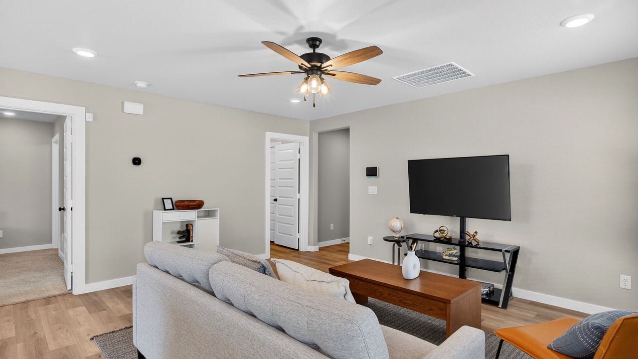 Photo of Livingroom in Odessa