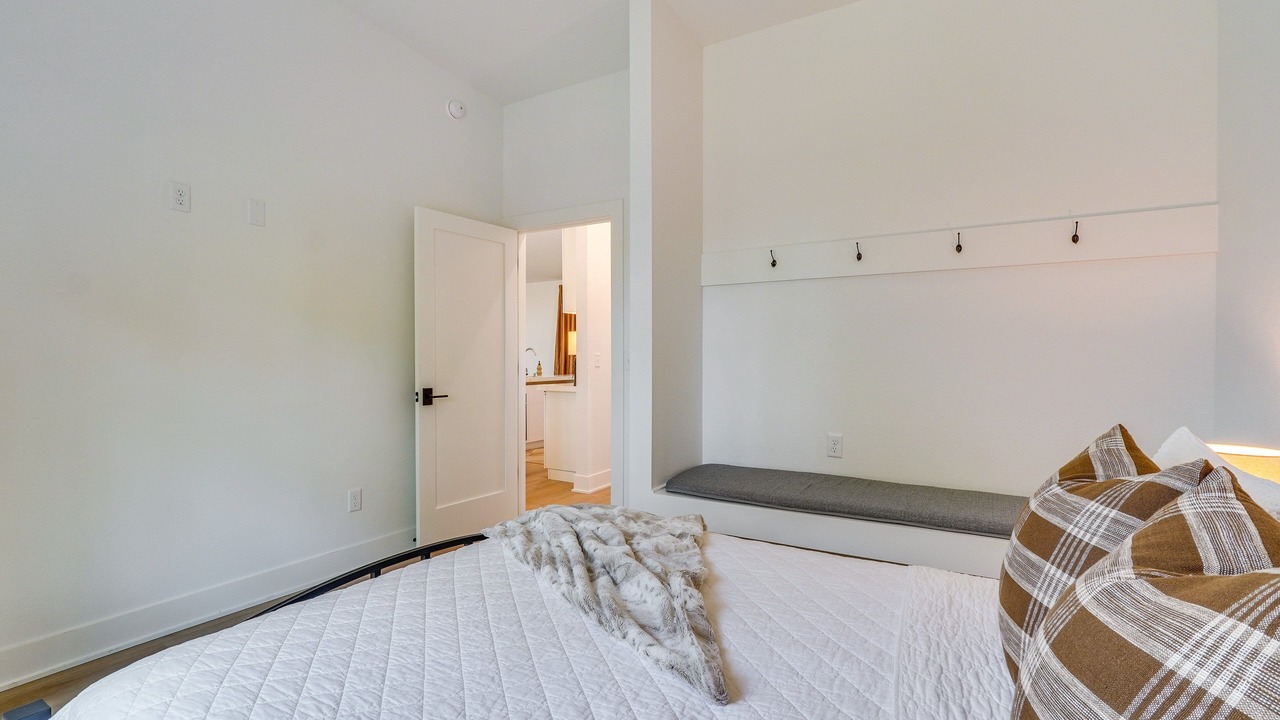 Photo of Bedroom in Eagle Rock